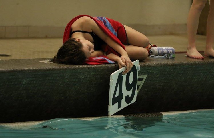 ayeitsrebekah's tweet photo. when youre helping count laps but its also your bedtime https://t.co/3xppqqeJNw
