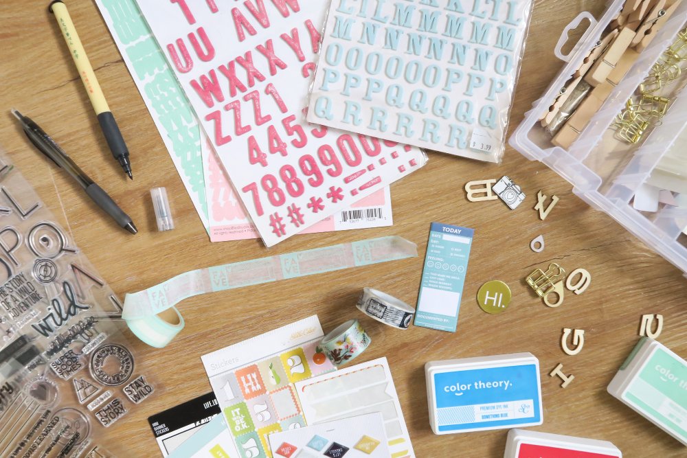 heypamzip's tweet photo. NEW POST | Wrote down a masterlist of where I buy #projectlife / #pocketpage memory-keeping supplies! READ HERE: https://t.co/RAYIYVwFyH ✨ https://t.co/bt4uN67w4p