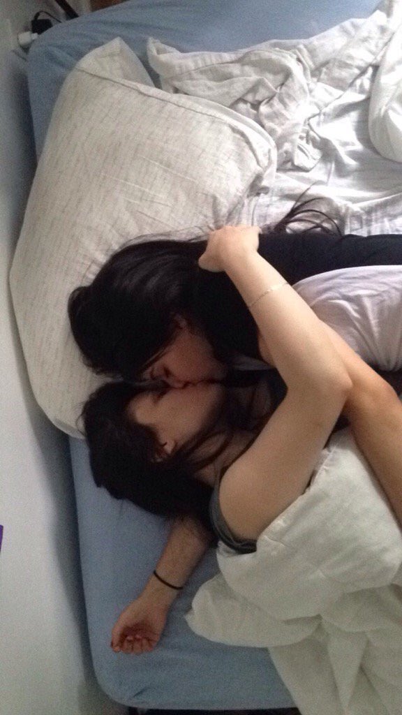 Greenrrrr's tweet photo. สนใจมาจูบกันหน่อยไหมคะ แล้วจะทำอะไรต่อค่อยว่ากัน 👱🏻‍♀️👩🏻 #ยืมเมจforsex #เลสเบี้ยน https://t.co/TuCROn0vHj