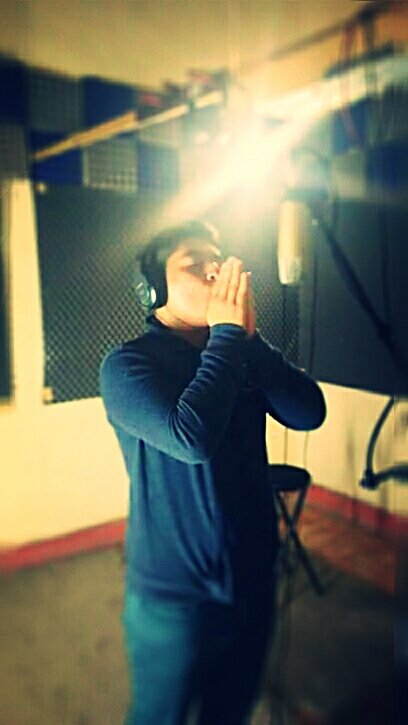JorgeArmusik's tweet photo. La música es alimento para mi Alma🎧🎤🎼
#spherarecords https://t.co/60W0Y63sx1