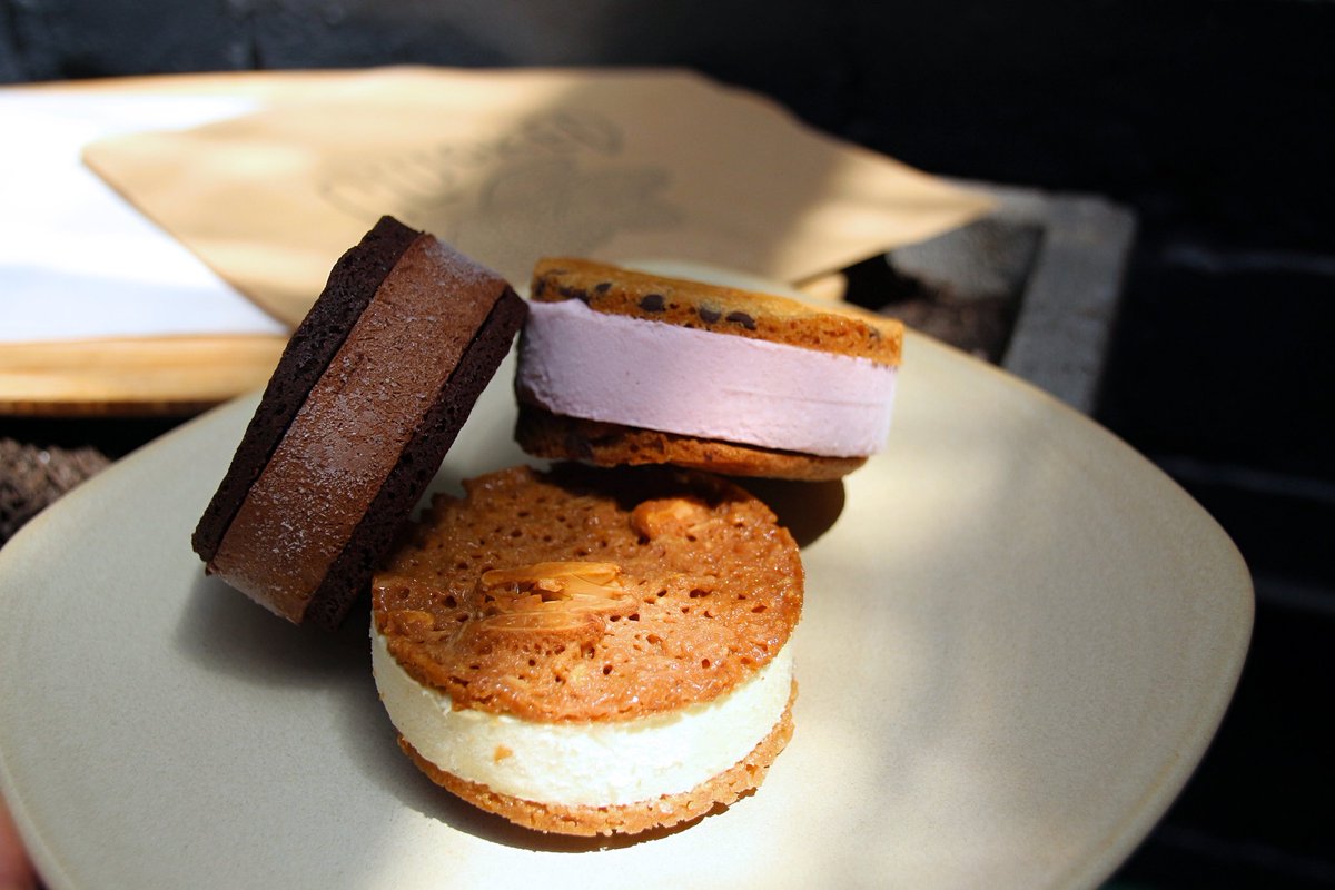 Eat in or be deliver in st Kilda to enjoy the weather!
<a href="/patandstick/">Pat and Stick's</a> #icecream #patandstick