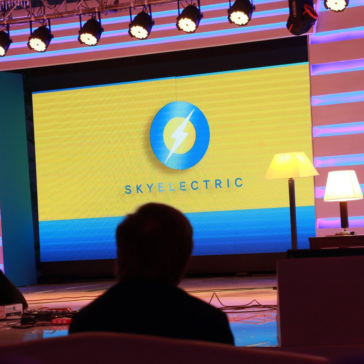 techober's tweet photo. Join us on Instagram @techober for #SmartEnergySystemLaunch by #SkyElectric
#greenpakistan #Islamabad #techober #keysproductions https://t.co/5XQwWEgZ7A