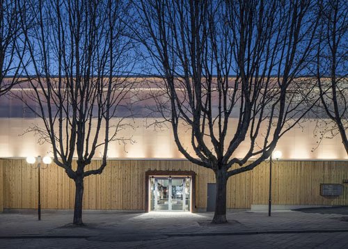 FormMagNordic's tweet photo. The only Swedish entry on the shortlist – The temporary market hall in Stockholm, by @tengbom. #EUMiesAward https://t.co/ufSnK5jpXT https://t.co/yC3pkb6dob