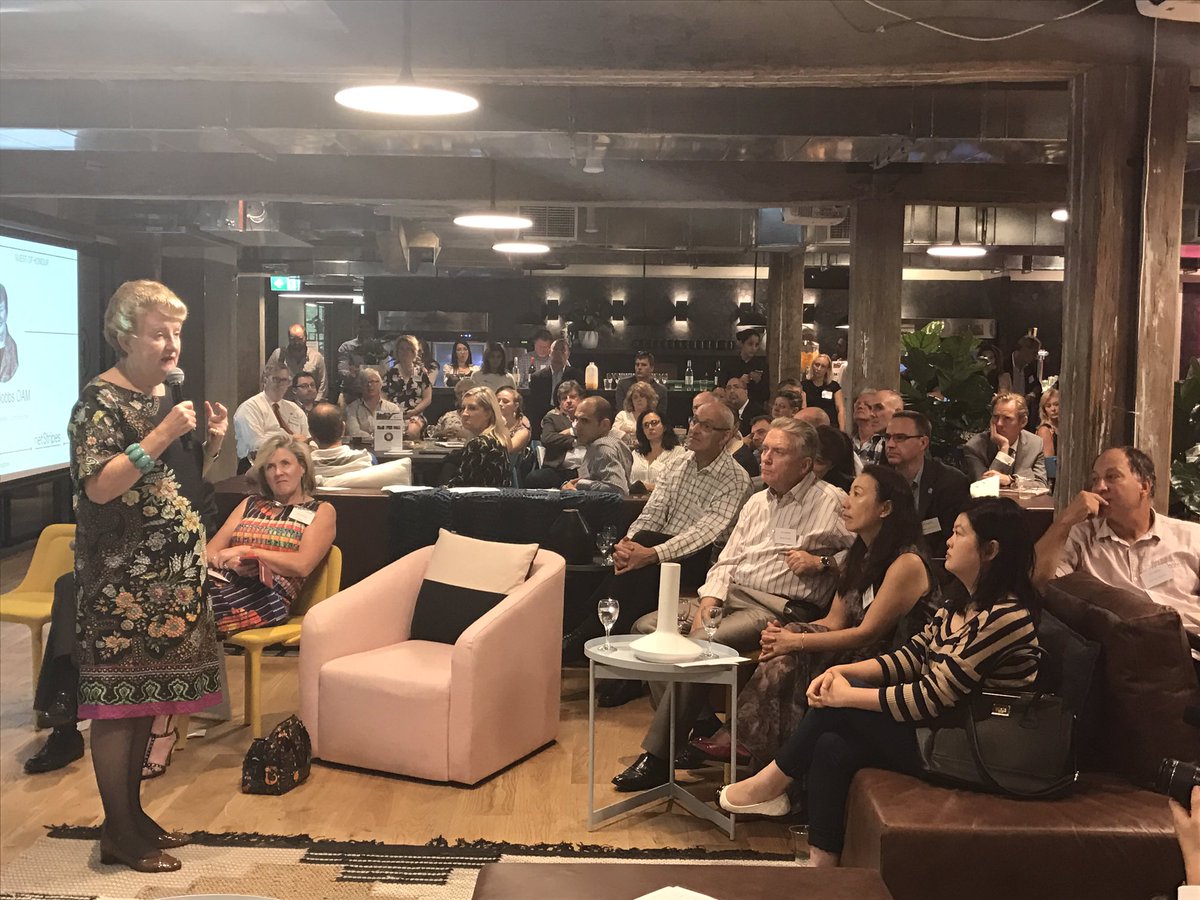 netStripes's tweet photo. Presenting our Guest of Honour– @RobynHobbsOSBC
We’re happy to have you back at #bizruption! #NetStripes #Innovation #SmallBusiness #Success https://t.co/R9JBj7VlQZ