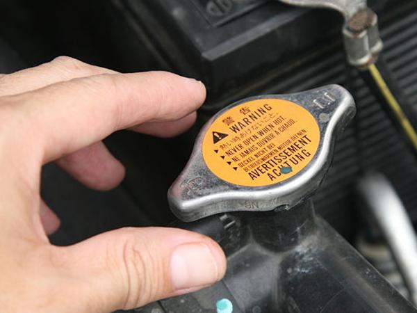 rahimbee141's tweet image. شرح طرق اكتشاف أسباب ارتفاع حرارة المحرك التفصيل من هنا
gsurl.me/1DNW