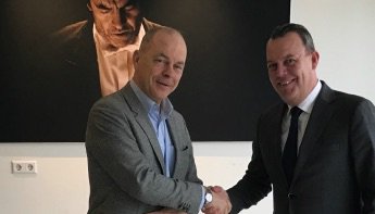 TivoliVredenburg en Vineyard Catering verlengen partnership tinyurl.com/hoko8z8 <a href="/TiVre_Zakelijk/">TivoliVredenburg</a> <a href="/VineyardCompany/">Vineyard</a>