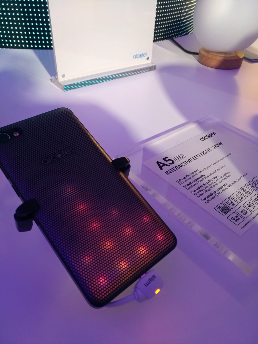 stuff_india's tweet image. So we're getting the  new #A5LED, #A3 and the #U5 from #Alcatel #Android #Tech #gadgets #Devices #mwc17 #MWCBarcelona2017