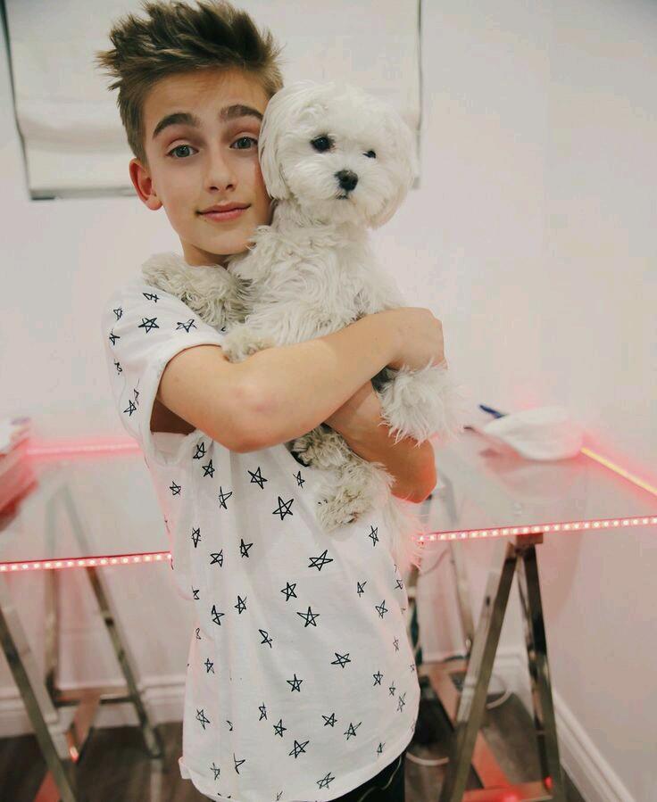 JohnnyO44684229's tweet photo. Love this photo... ❤❤❤

Cutteeeeee

@Bentleypuppy 
@johnnyorlando https://t.co/hHy1WJsgOs
