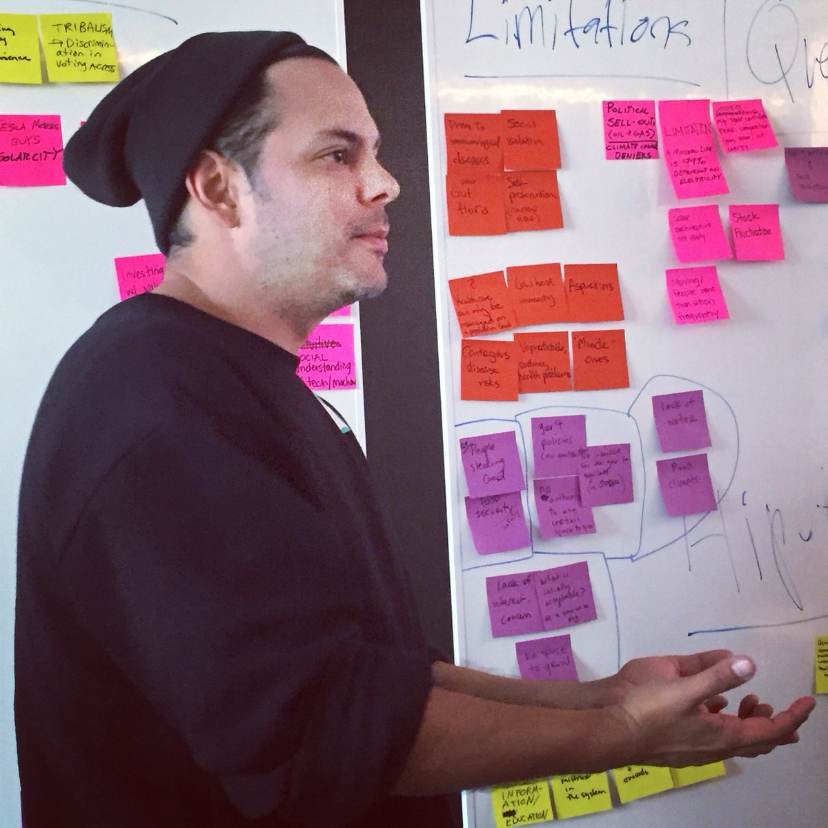 magnacitizen's tweet photo. "Your #dystopia may be my reality" #designfiction #narratives workshop with @joserdelao #developingContext #primer17 @Futures_Design https://t.co/8ogO03JDrN