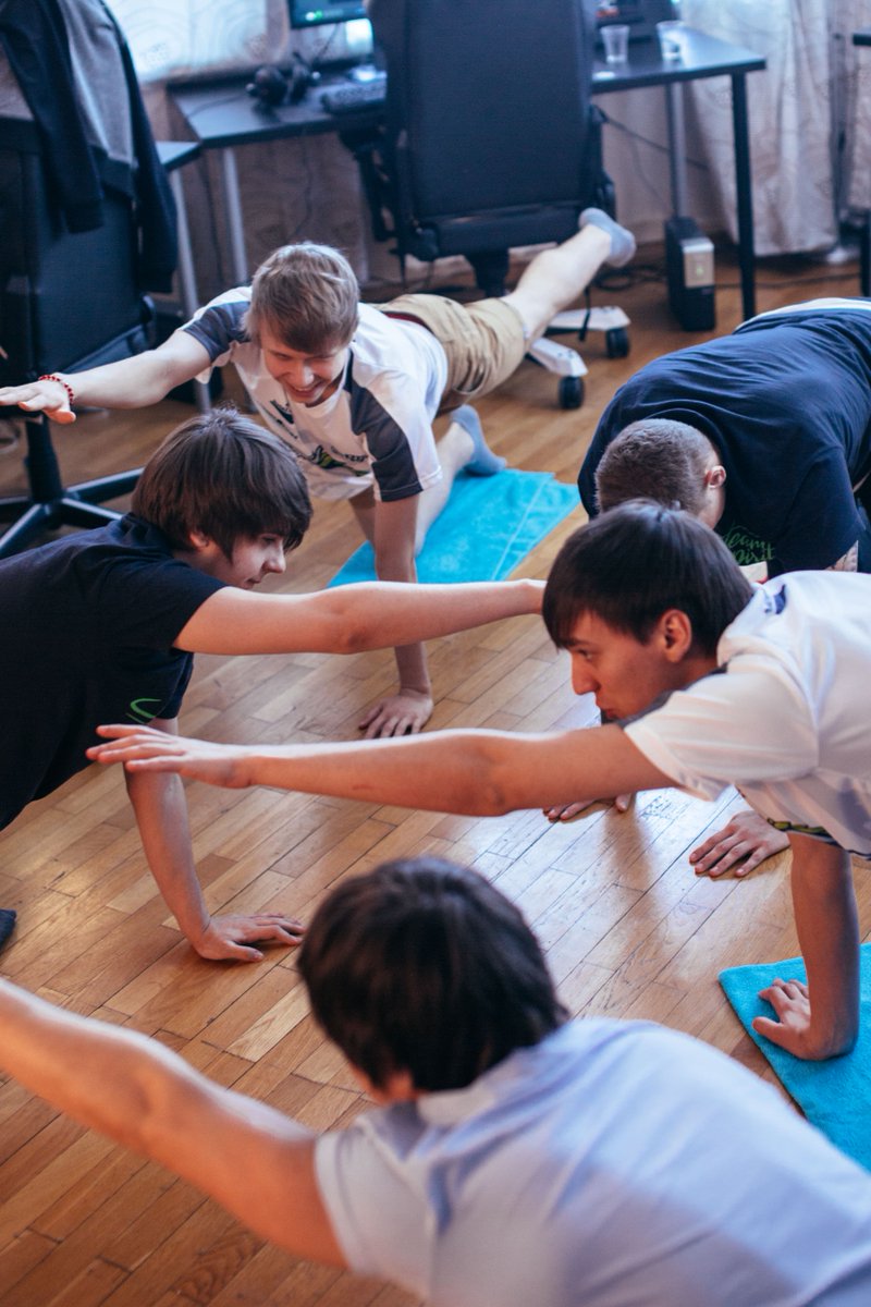 Team__Spirit's tweet photo. Monday is nice for a new beginning, and so our @Dota2 squad decided to start exercising! #RT if you'd like to do so as well!
#SpiritBootcamp https://t.co/zCsU2q3GLU