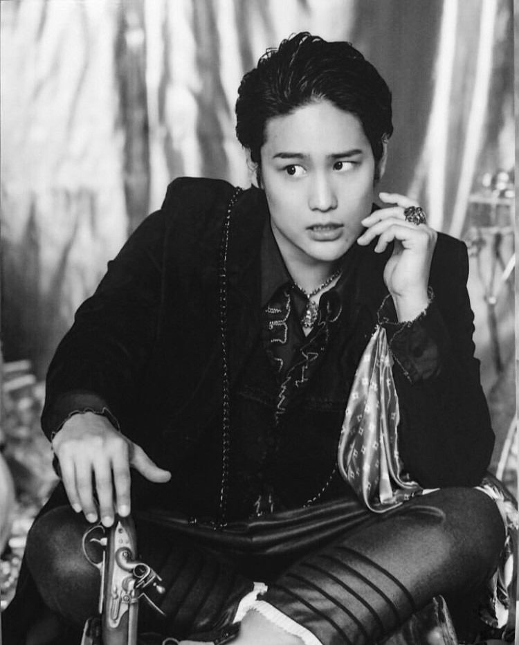 .

.

何もかも飛び越えてすぐに会いに行くよ

ご機嫌斜めの横顔もほらね

just smiley now

.

.

.

#RTした人全員フォローする