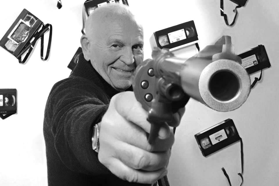 LoadsaButterPod's tweet image. You can stick film awards ceremonies up your balls. Here's a photo of Enzo Castellari.
