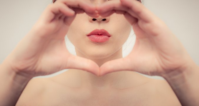 CostasyOfficial's tweet photo. Na naszym blogu poznacie tajniki pielęgnacji ust! 👄 Zapraszamy! ❤️ https://t.co/NivYyyLLDK #Costasy #pielęgnacja #usta #makijaż #blogerka https://t.co/Qp7QcvN6ZS