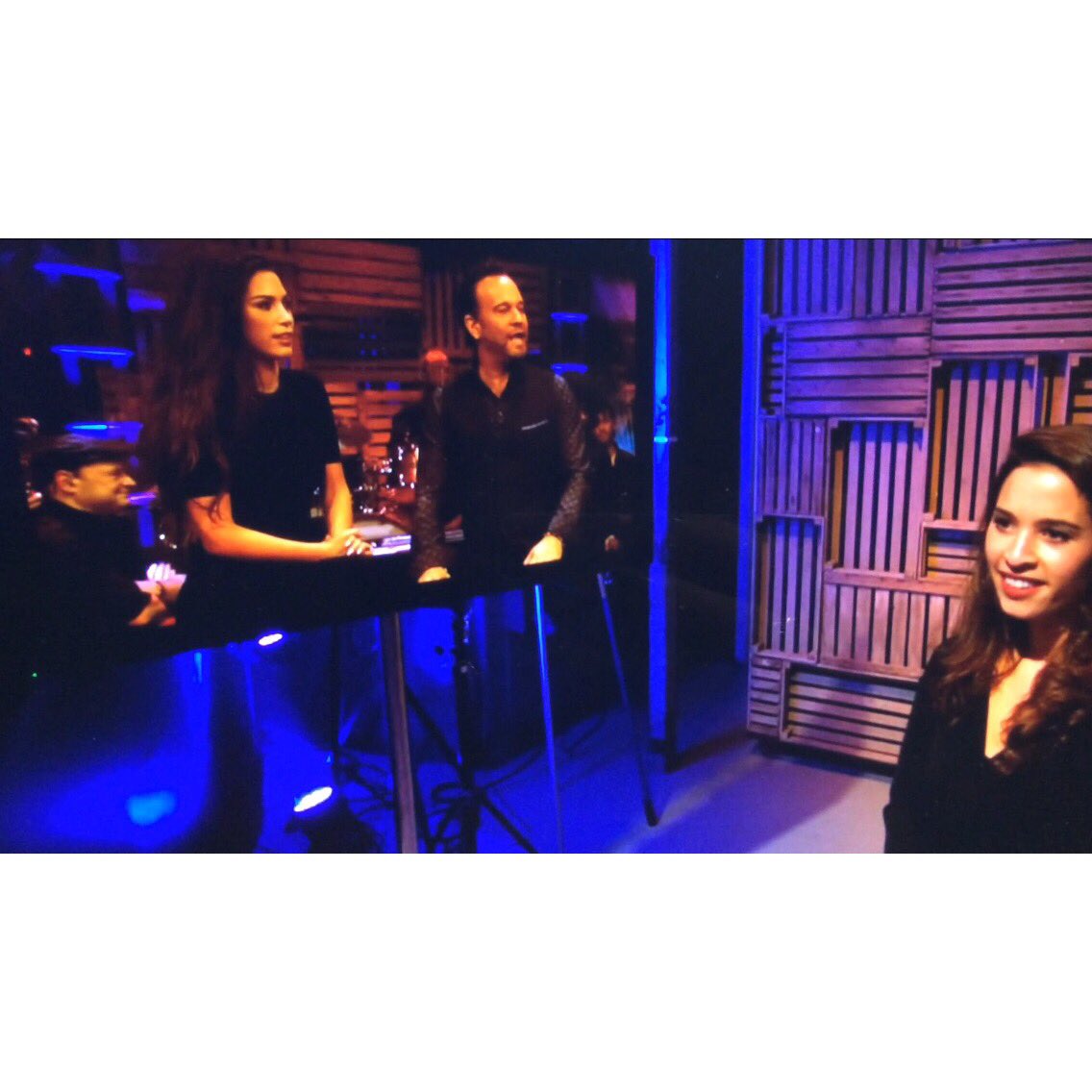 En zo zag dat er dus ongeveer uit. Bedankt <a href="/CarlosTVCafe/">Carlo's TV Café</a>! #carlostvcafe #yolanthe #rtl #live #gedist #zondagavond