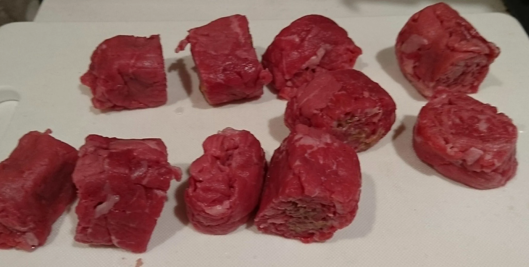 300円の牛肉が900円の味に！簡単ひと手間でステーキが味わえる方法がこれwww