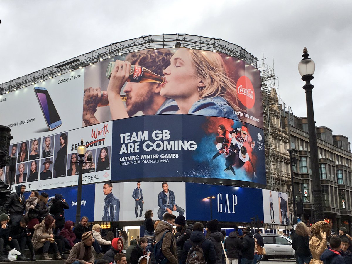 Great to see this in Piccadilly Circus! #PathtoPyeongchang #OneTeamGB