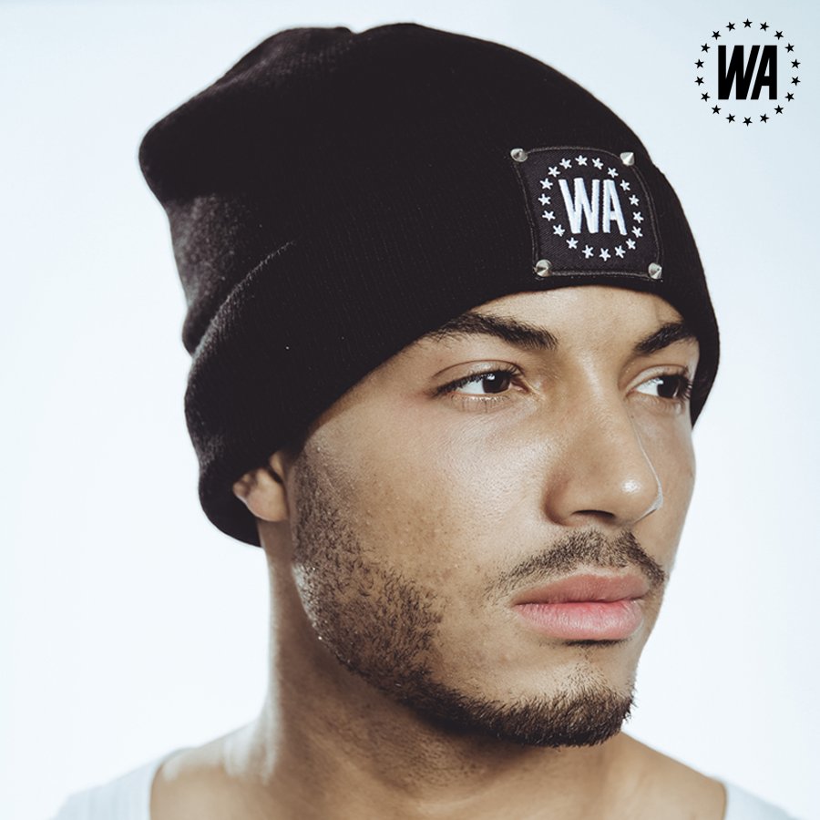 Un essentiel de la saison pour te protéger du froid sans perdre de style. Retrouve la collection capsule >> bit.ly/CapsuleWATIB #WATIB