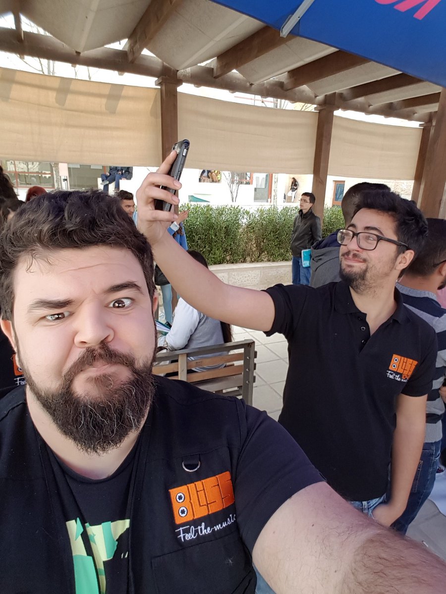 TamerGar's tweet photo. Oh, @Radio_Floydster... at #AUM for the @RedBullJo #JarraArt event with @RadioBlissJo .... https://t.co/tsX1JNGsXL
