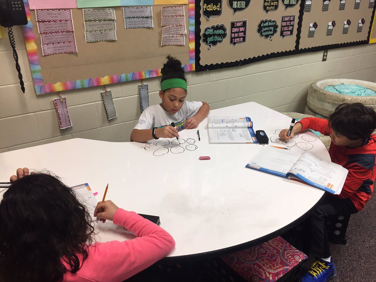 MsDarling3's tweet photo. We are loving our new whiteboard table! It helps us solve problems in math class. ❤️ #MsDs3s #Gfpsla https://t.co/bkgITYQMtQ