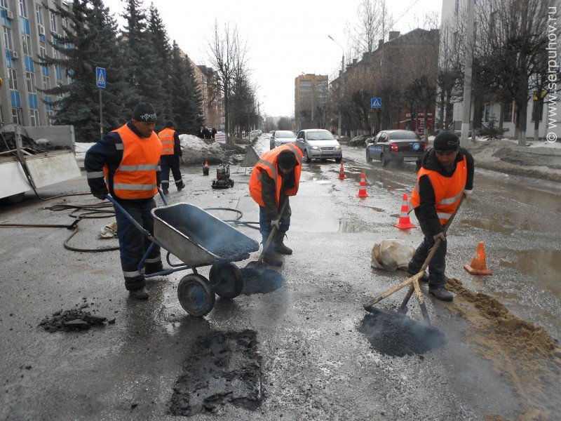 Задались вопросом: когда киевские ямы превратятся в дороги? thekiev.city/read/articles/…