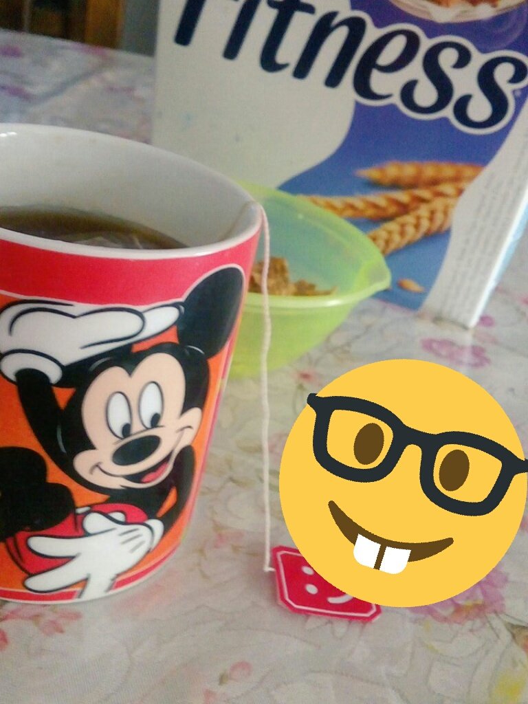 RiosLour's tweet photo. Empezamos la mañana 📚💪 https://t.co/ibDcvFf6S4