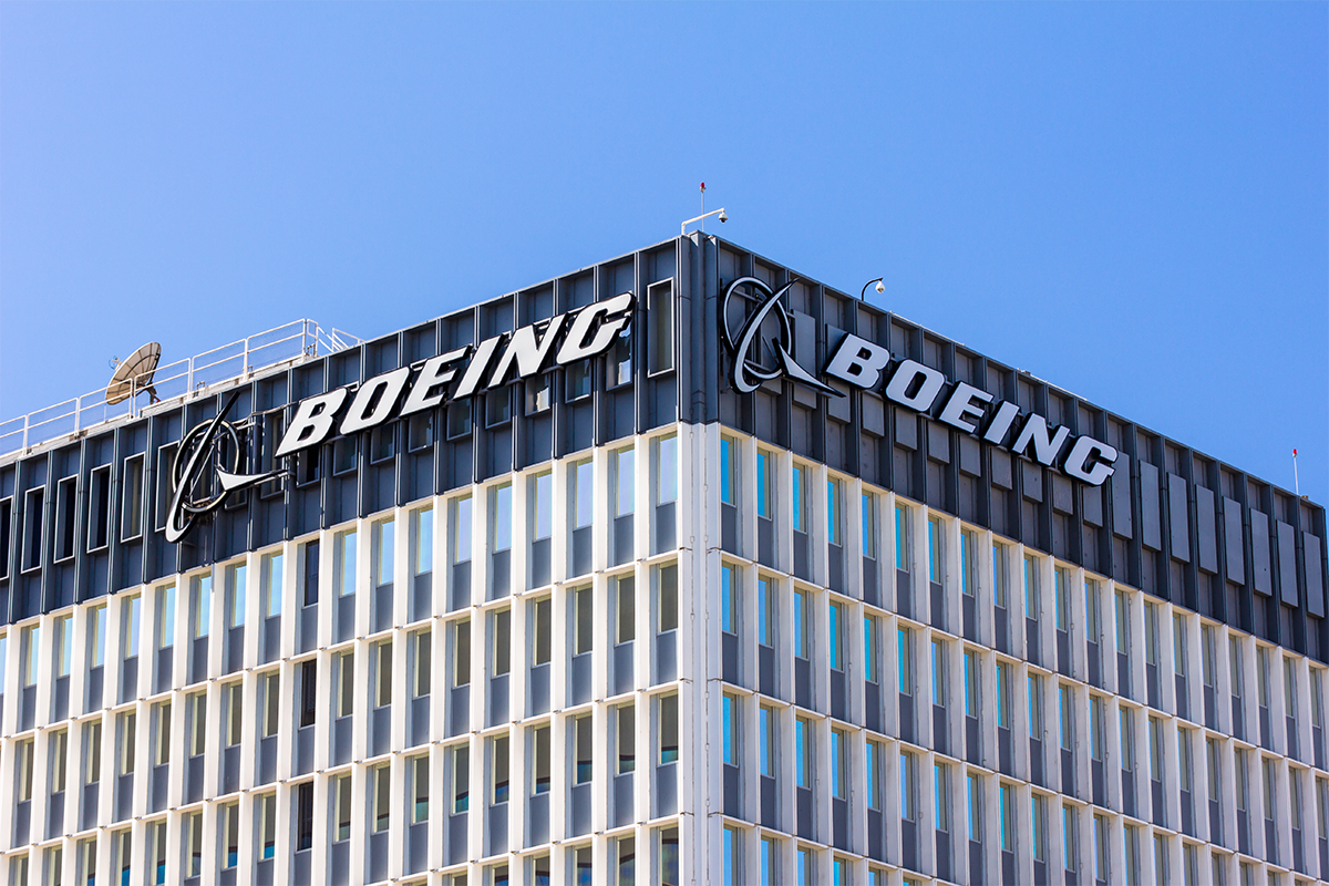 Avira's tweet photo. Details of over 30,000 @Boeing employees exposed - by a #Boeing employee /via @InfosecurityMag https://t.co/o83sXIIJGZ #TrainYourEmployees https://t.co/e1ndwNjDtW
