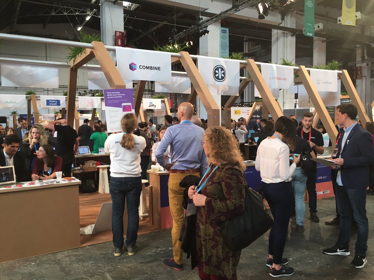 4YFN_MWC's tweet photo. Innovation is flowing in the Innovation  Market today! #4yfn17 #startups #entrepreneurs #barcelona https://t.co/eJBe6cydiW