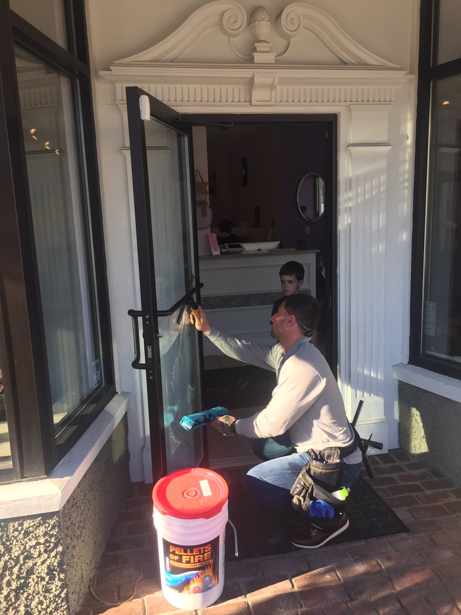 ServiceWindow's tweet image. Doing commercial Winter 2017