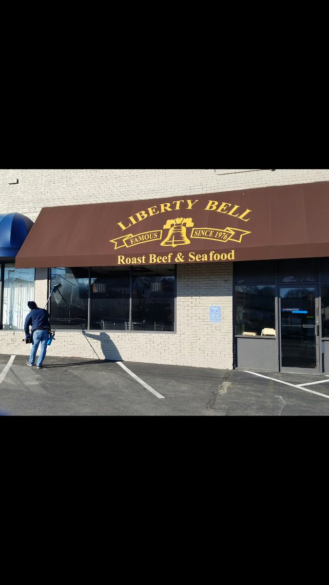 ServiceWindow's tweet image. Winter 2017