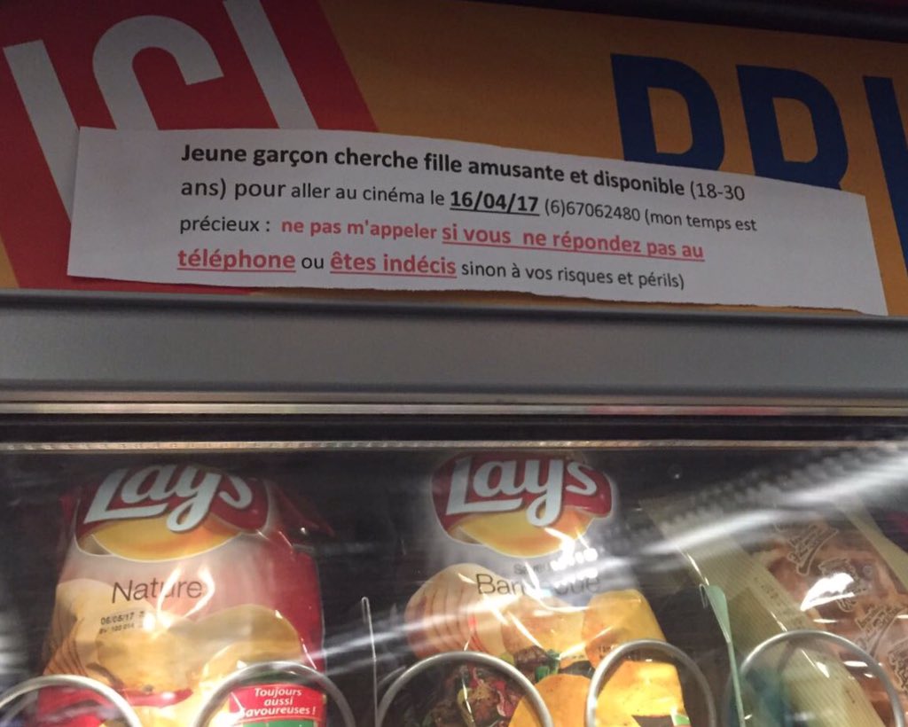 Kay_TheCrazies's tweet photo. Ca donne envie de le rencontrer ce #psychopate. faut l'appeler pour lui faire perdre son temps si précieux. #fdputerie #adopteunpsychopate https://t.co/wetVOkgHWC