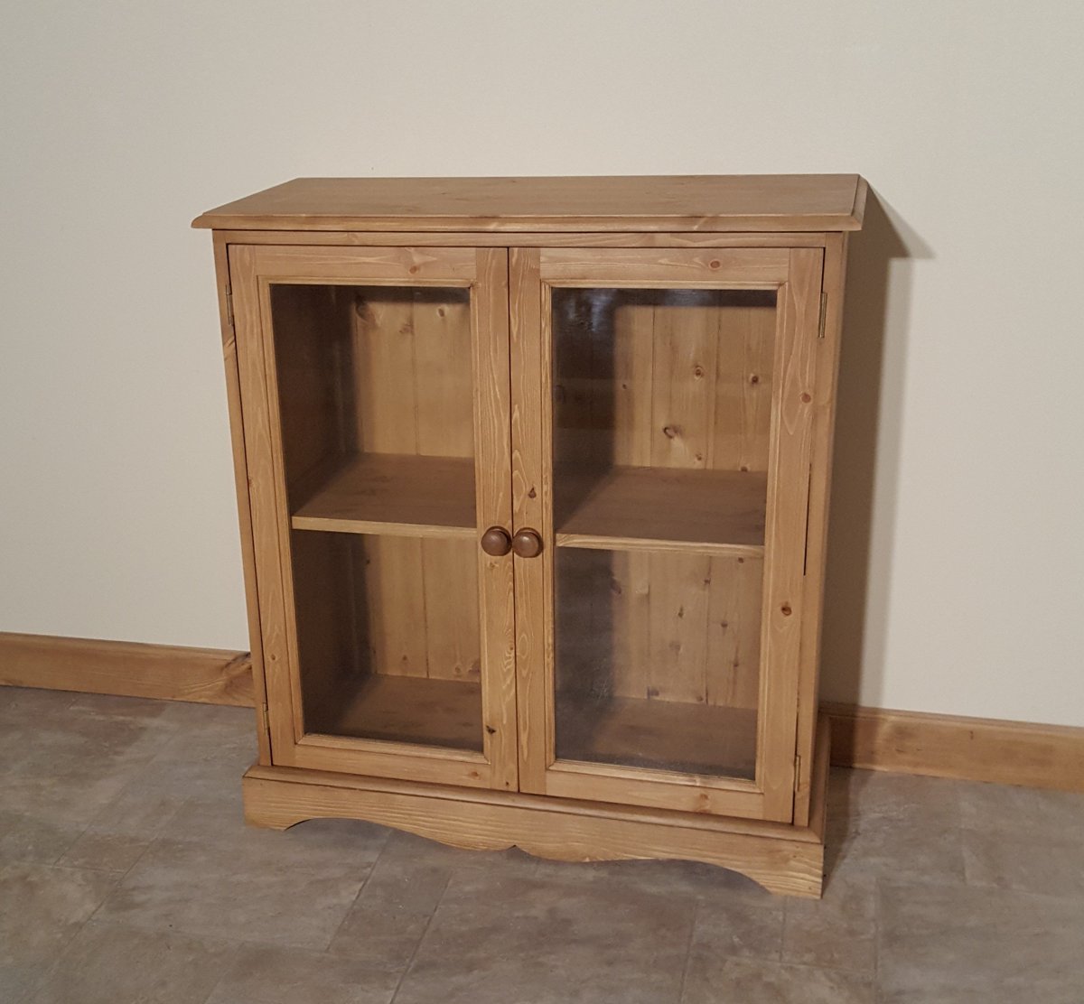 madebywoodstock's tweet photo. Storage Storage Storage #handmade #madetomeasure https://t.co/cdw9aADsQH