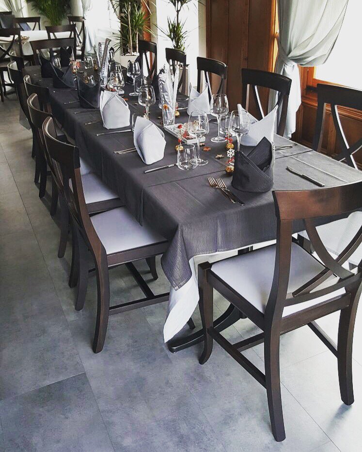 Adele chair.
#ellerosedie #manzano #chairs #RistorantePepeRosso #seon #svizzera #swiss
