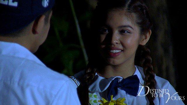 gmanews's tweet photo. With over 2M tweets: #DestinedToBeYoursWorldPremiere dominates worldwide Twitter trends https://t.co/HmJ4IBDm3f https://t.co/UBKl46irrG