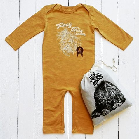 @lionofleisure Funny #cheekymonkey #chimp #funnyfaces #onesie #onepiecesuit #babyfashion #screenprinting #organiccotton #GOTS #sustainable