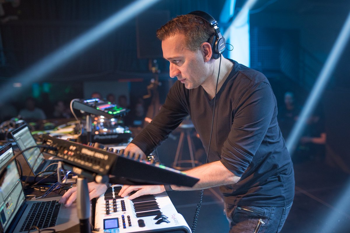 PAULVANDYK's tweet photo. Bringing the studio to the stage... https://t.co/hYrkZ2pIzu