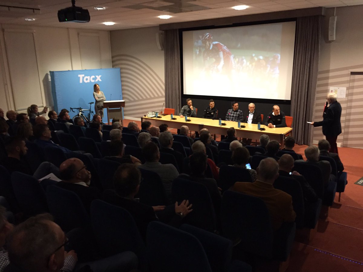 Veel belangstelling voor de presentatie van de Tacx Pro Classic