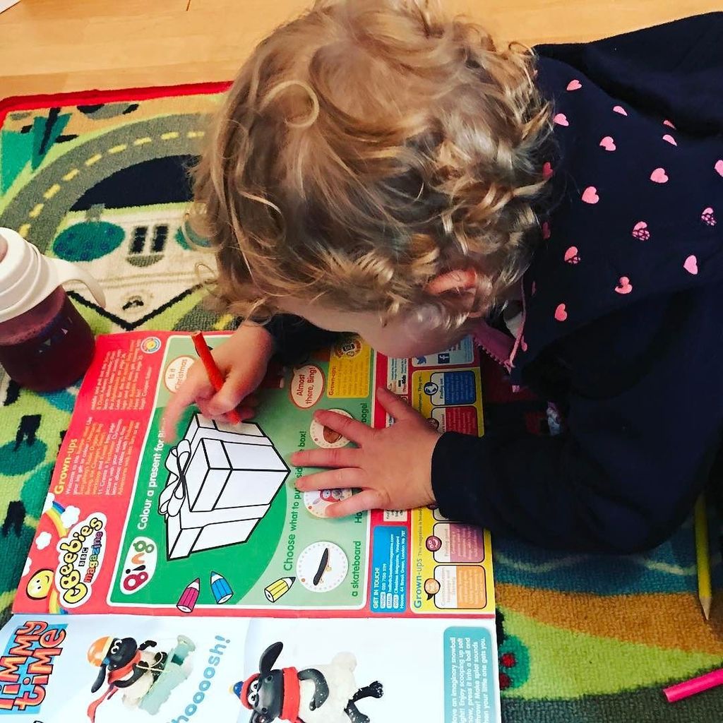 ClarissasCorner's tweet photo. @cbeebiesofficial #cbeebiesmagazines #colouringinbook https://t.co/6F5v7NPir9 https://t.co/BwLc6MsFzB