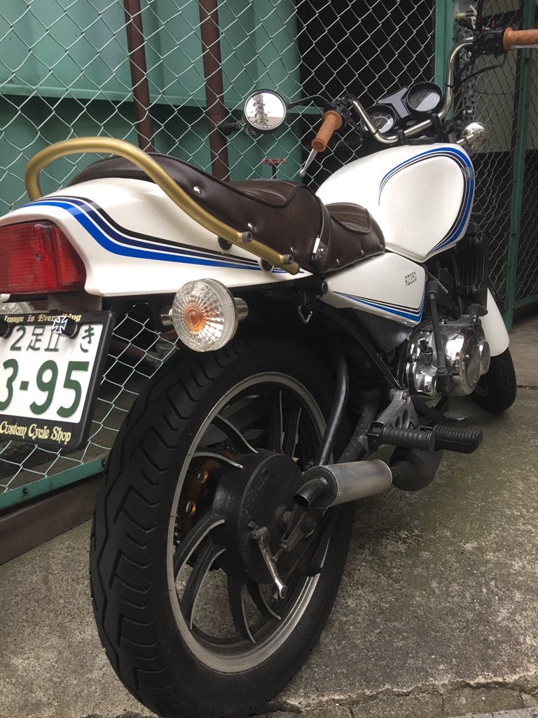 RZ250 RZ350 純正タンデムバー RZ250 RZ350 タンデムバー 純正RZ250 RZ350 4L3 4U0 YAMAHA 純正