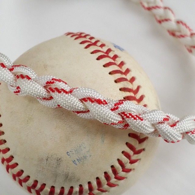 Reposting @burstingcocoonstudio:
...
'#baseball #baseballmom #baseballparacord #baseballnecklace #paracordnecklace #softball'