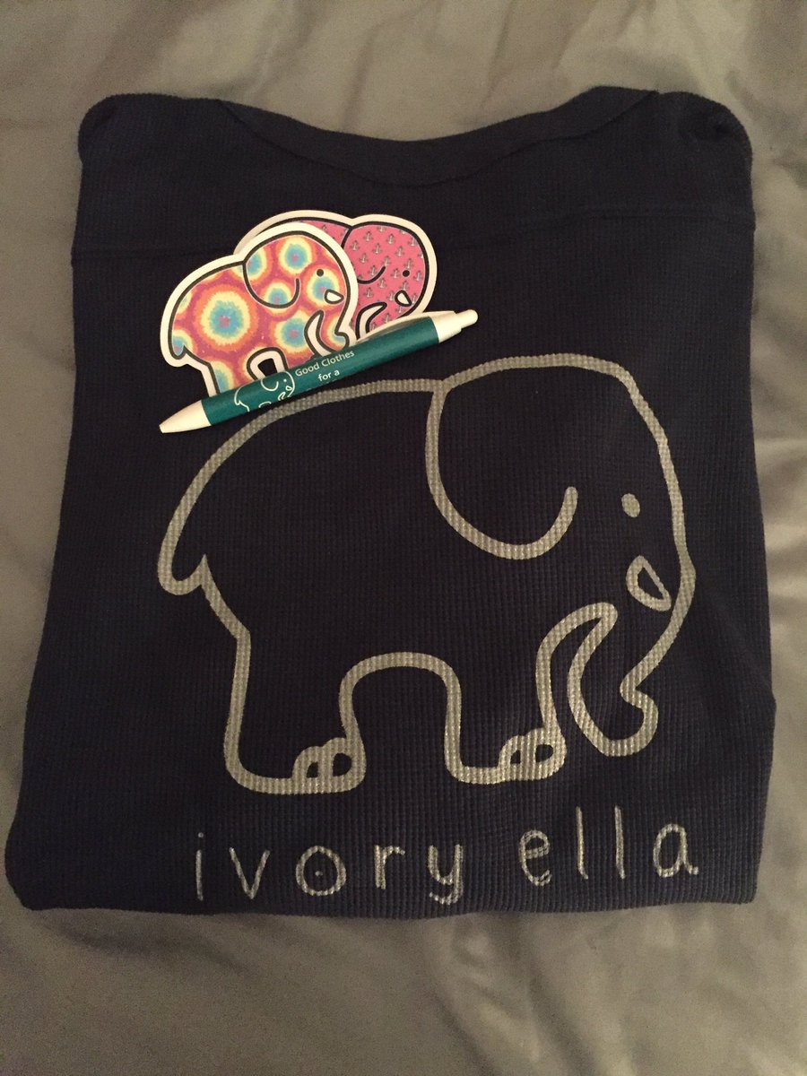 IvoryEllaCinci's tweet photo. Day two giveaway!!! Large Henley shirt. Retweet to win. Winner announced at 7pm. Must be a current UC student to win💜🐘 https://t.co/qceOBFyzID