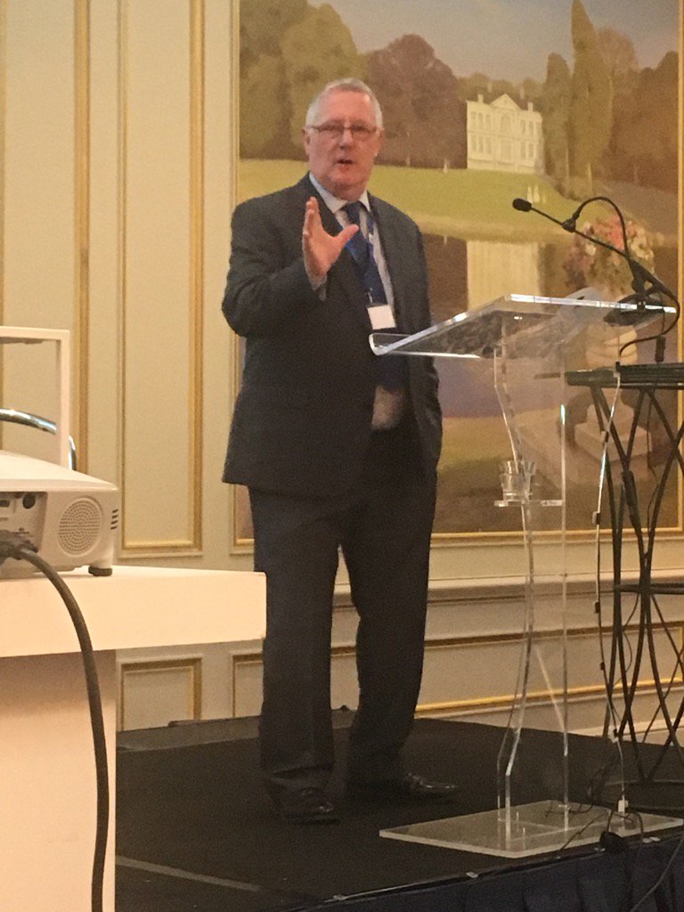 EngstromRikard's tweet photo. Brian Simpson, EC, on the MOS priorities. The importance of shipping cannot be over exaggerated. #ESW17 #ShortSea2.0 https://t.co/A1gYnApKpr