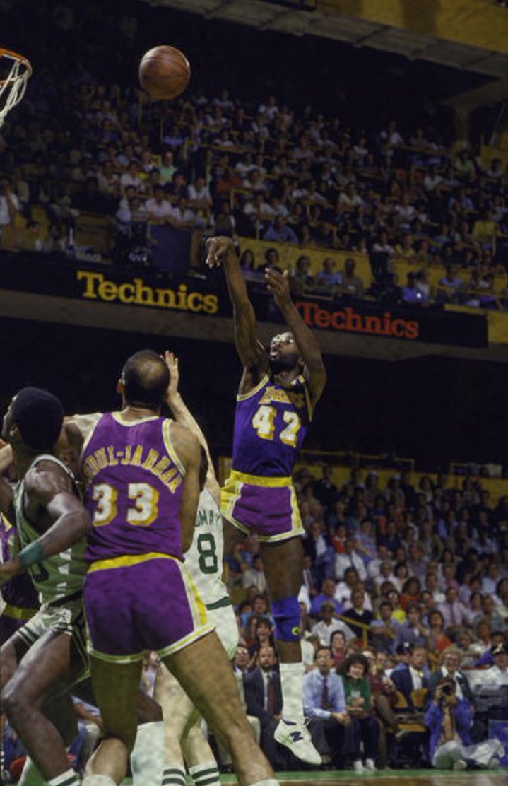 Happy birthday James Worthy, born today in 1961  