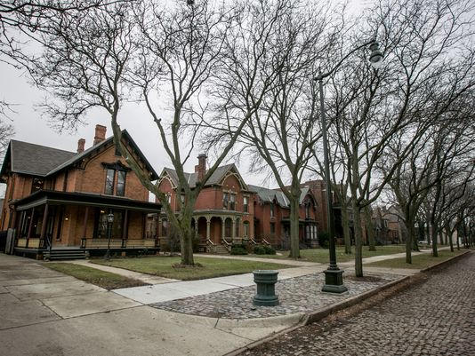 MIGConstruction's tweet photo. Victorian offers distinctive beauty in historic #Detroit https://t.co/7vZFjmagtH #architecture https://t.co/QRcT6kesf9
