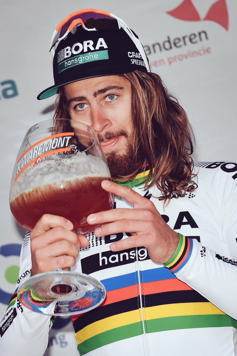 KwaremontBier's tweet photo. The champ enjoyed his weekend! 😎@petersagan @BORAhansgrohe @KuurneBxlKuurne @sportwereld_be @sporza_koers #KBK2017 @petosagan #sagan https://t.co/4C0y4ORNxJ