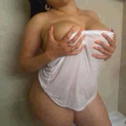 LibyanSixPorn's tweet photo. She get tits suck 😍😍 https://t.co/IobMbIyq8F