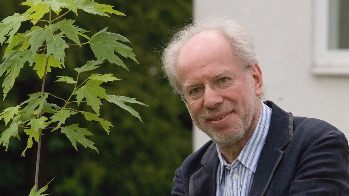 Happy 70th birthday to violinist  