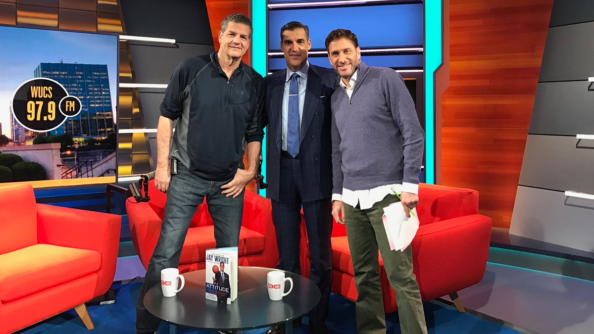 UnSportsESPN's tweet photo. "Go through life with a great attitude. That’s what you control, your attitude. You don’t control what happens to you.”

-@VUCoachJWright https://t.co/s2iuMQdZt5