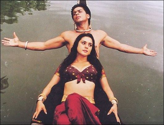 16-Jilaa Oo Bollywood-ka Ka Tirsan Kuwaas Oo Filimkooda Kowaad Door Caawiye Ah Ku Mataleen… filimside.com/2017/02/16-jil…