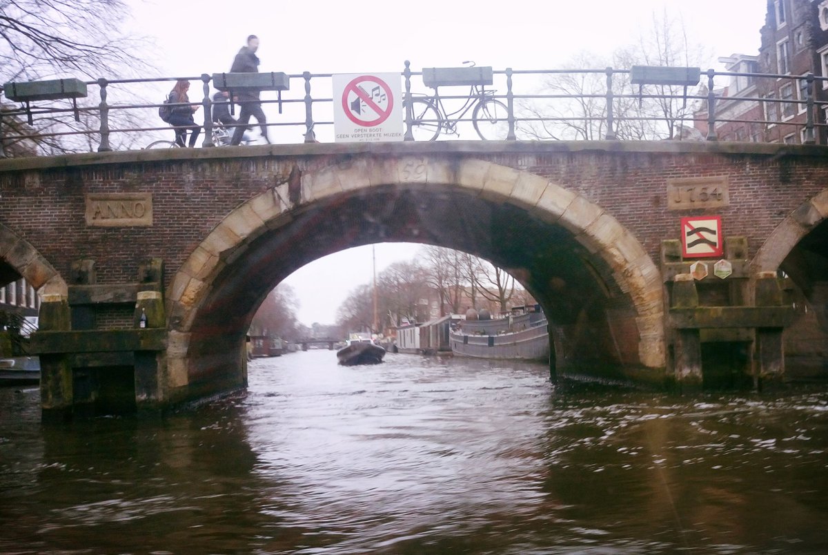 BryntirionART's tweet image. Amsterdam Canal Cruise #WeDon&apos;tWalk #BridgeOverload #CheckOutThatGable #TeamArt