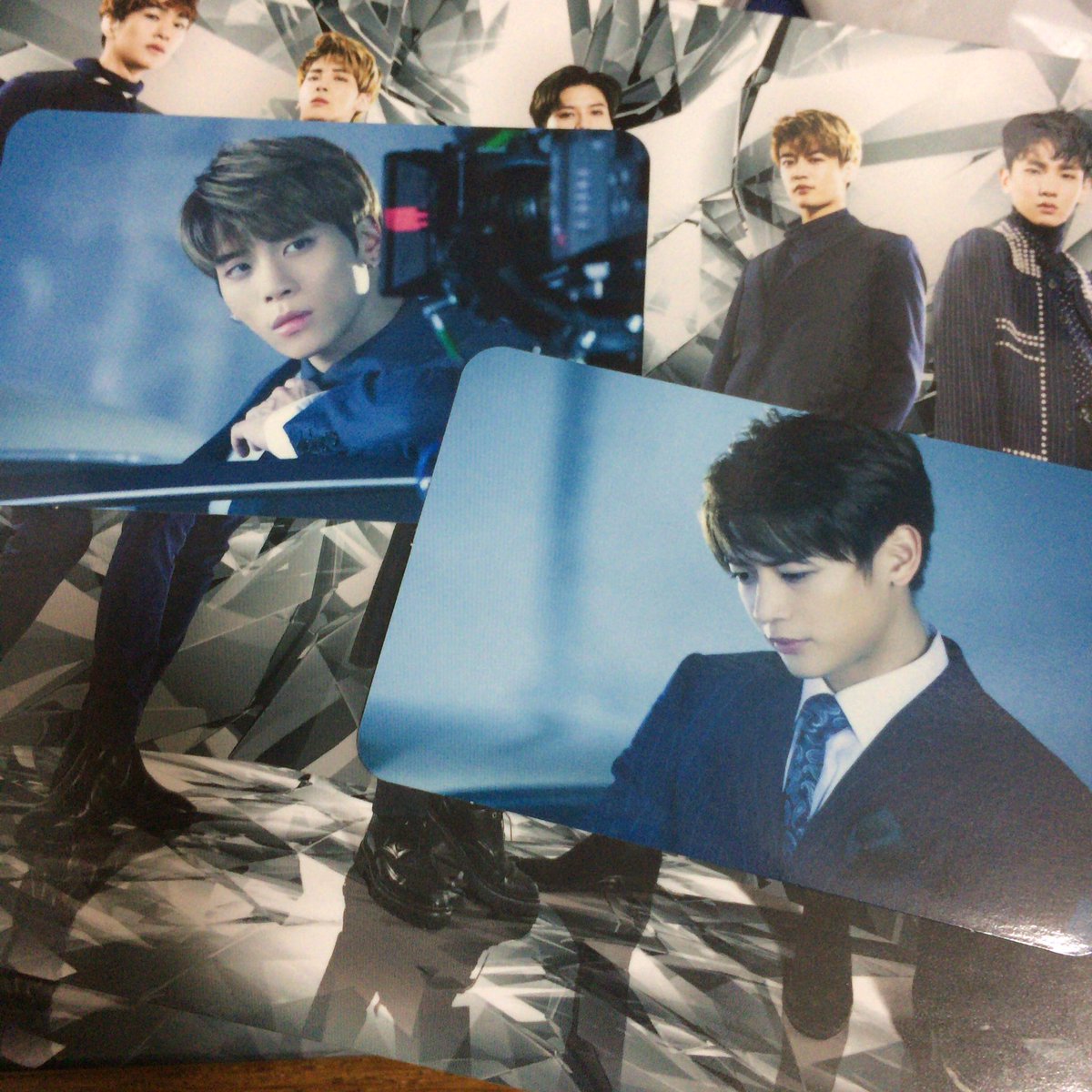 __SHINee__World's tweet photo. 【拡散希望】
SHINee FIVE トレカ交換
条件合う方お願いします(δδ)

譲:ミノ(ミンホ) / ジョンヒョン

求:テミン

#SHINee #FIVE #トレカ交換 #SW2017FIVE https://t.co/V2KwGnyr9k
